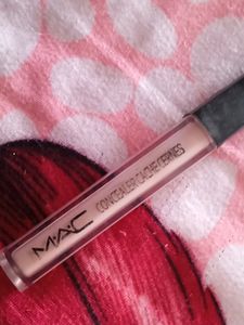 d Conceler MAC Beauty Fully Loaded And Satisfied