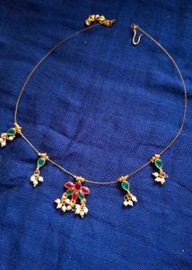 Invisible chain necklace