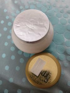 Giordani Gold Essenza Perfumed Body Cream