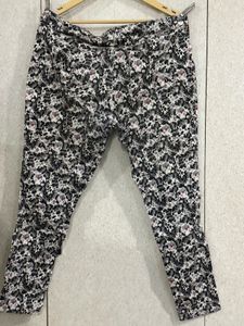 Floral Bossini Pants