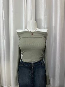 Off-Shoulder Long Sleeve Top