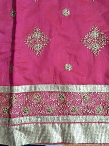 Elegant Pink Embroidered Kurta
