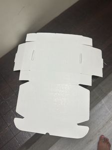 pack of 150 white mailer boxes for shipping
