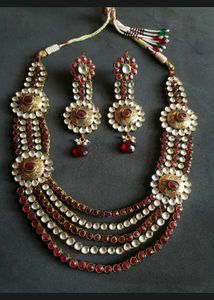 Kundan Jewellery Set