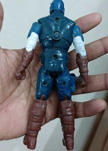 Marvel Action Figures - Iron Man &amp; Captain America