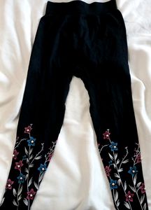 (🎉Freebies Included 🎉) Floral Print Leggings