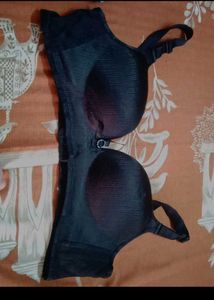 Elegant Black Bra pic 1