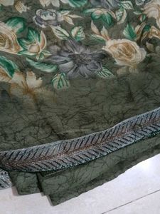 Floral Print Saree With Blouse