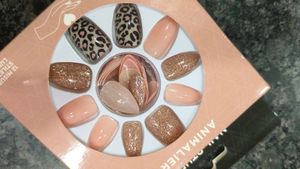 Nail Studio Animalier Press-Ons