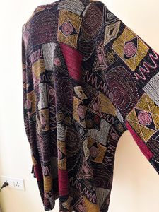 GEOMETRIC TOP