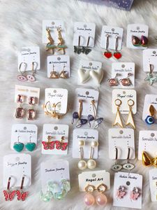 PACK OF 37 Earrings