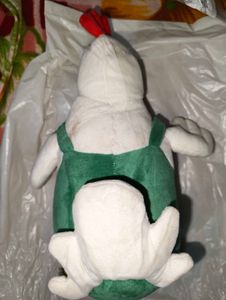 Very soft chicken plushie toy