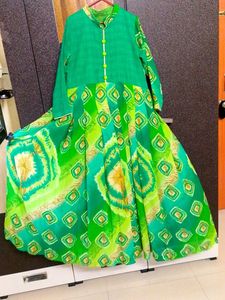Party Wear Gown💚💚