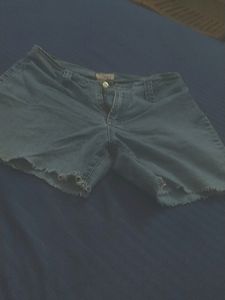 Used Cropped Denim.Shorts