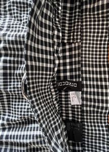 H&amp;M Black N White Skirt