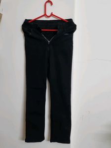 Straight High Rise Black Jeans