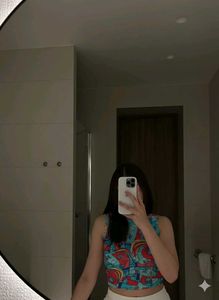 Graphic Print Cropped Tank