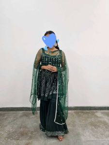 Elegant Green Embroidered Kurta Set