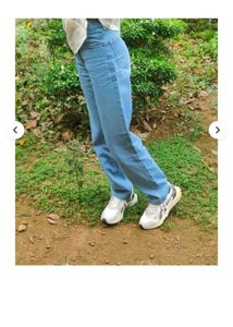 Wide Leg Light Wash Jeans