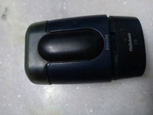 Philips Men Travel Shaver With Close Cut Tecnology