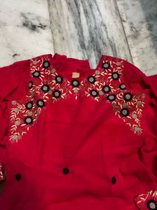 Elegant Pink Embroidered Dress