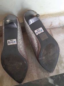 Mochi Brand,size  37