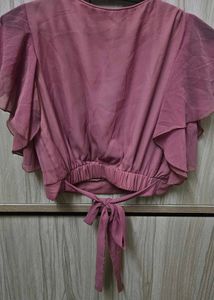 Chic Pink Ruffle Sleeve Top 🎀