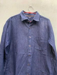 Uniqlo orignal Denim Shirt