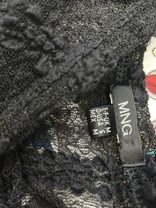 MANGO FLARY ARMS LACE TOP