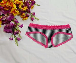 🔥💫 Striped Lace Panties