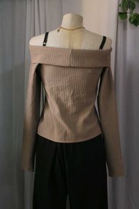 Off-Shoulder Long Sleeve Top