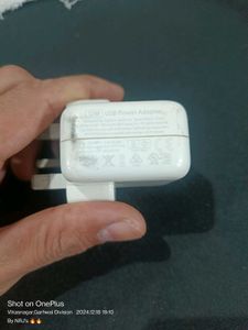 UK Based Apple 3 Pin Charger