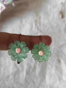 Glitter Tattoo Stickers, green &amp; Gold earrings
