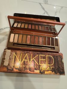 ⭐️Urban Decay⭐️ Naked HEAT Eyeshadow