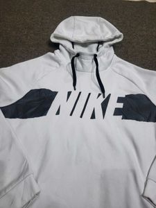 Nike Dri-FIT Pullover Hoodie