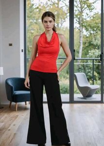 Red Sleeveless Top &amp; Black Pants (size M)