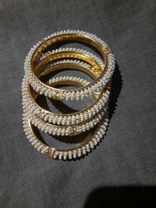 asthetic bangles
