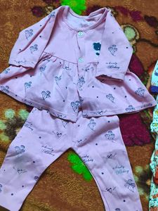 🌸🐣5 sets combo of baby girl