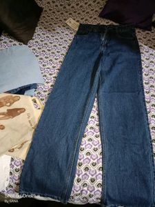 Wide Leg Jeans( New)