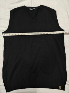 Ether Black Sweater Vest