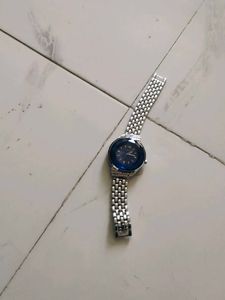 Elegant Women's Wristwatch