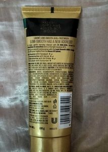 Lakme Lumi-Smooth AHA+ Facewash