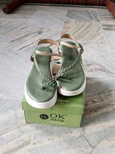 Women's Platform In Green Colour