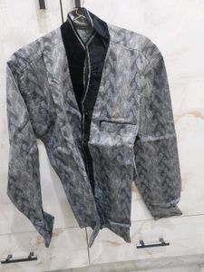Stylish Grey Patterned Shirt