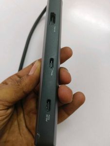 Spigen ArcDock Pro Multi Hub