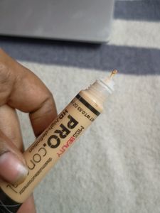 Miss Beauty Concealer
