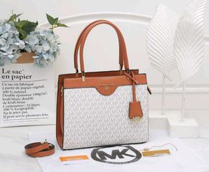 Michael Kors Handbag PREMIUM QUALITY @SALE