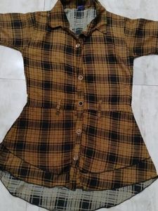A TRENDY TOP