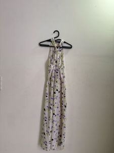 Floral Maxi Dress (Never Worn)