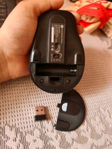 HP 120M Wireless Mouse